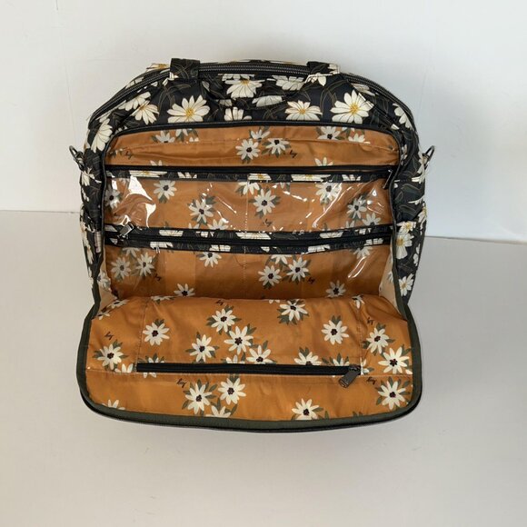 Lug Pontoon 2 Overnight Bag Autumn Daisies - Black with Daisy Print - Picture 12 of 14